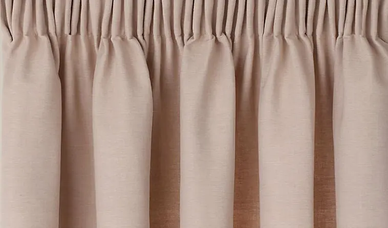 Pencil Pleat