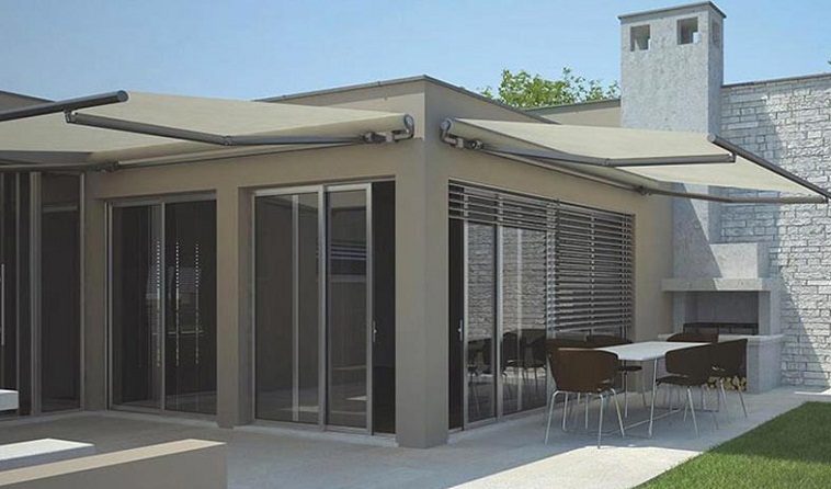 Motorised Retractable Awnings